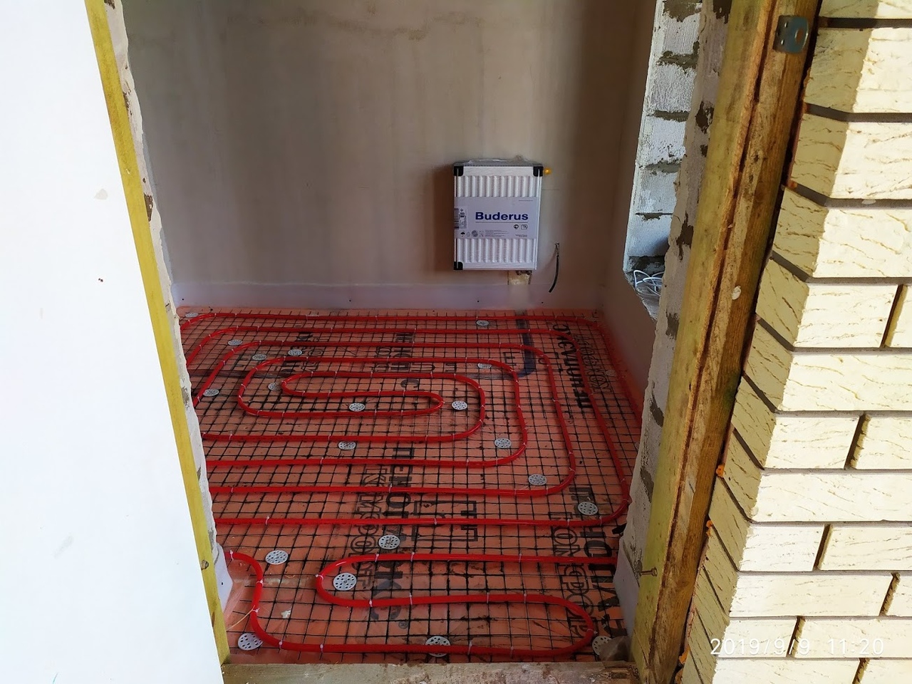 Водяные теплые полы в Ижевске. Цены на монтаж водяных теплых полов в ...